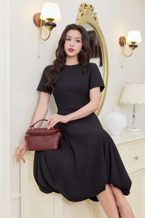 Sixdo Black Woven Flared Dress